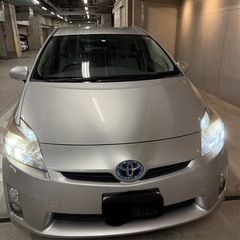 トヨタ　プリウス30前期