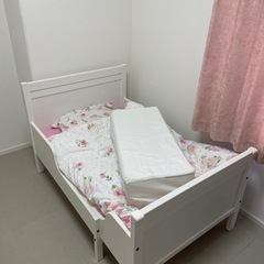 IKEA SUNDVIK スンドヴィーク 伸長式ベッドフレーム+すのこ+オムスィント マットレスの画像