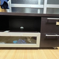 まだまだ使えますテレビ台の画像