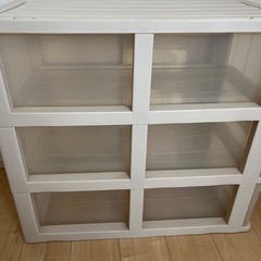 3段　衣装ケースの画像