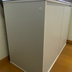最終値下げ　アクリル水槽、水槽台、LEDライトセットの画像