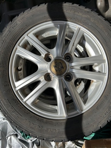 スタッドレスタイヤ　155 /65/R13 2013製造