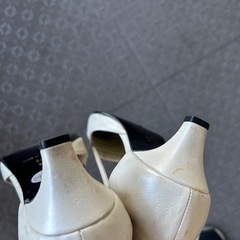 RIZ パンプスの画像