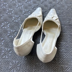 RIZ パンプスの画像