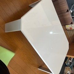 テーブル　無料の画像
