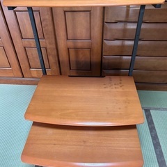 【無料　早いもの勝ち】エレコムパソコンデスク