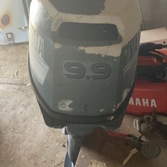 ヤマハ 9.9馬力船外機　燃料タンクやホースが付いてますの画像