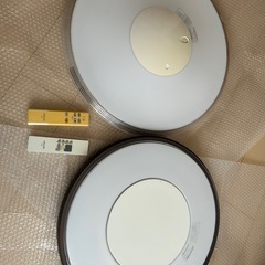 LEDシーリングライト（2台まとめて）