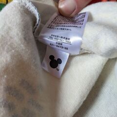 【未着用】100cmディズニー裏起毛トレーナーの画像