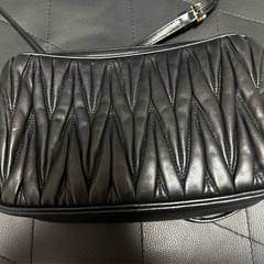 miumiu ハンドバッグ ショルダー マテラッセの画像