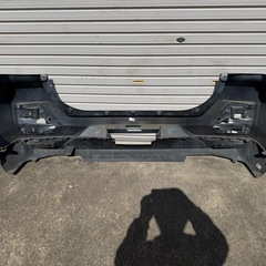 トヨタ　ライズ　リアバンパーの画像