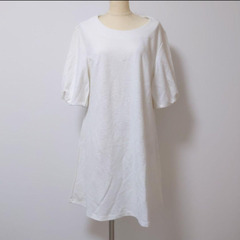 定価5万円超え【未使用品】レディース服　色々9着セットの画像