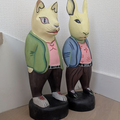 うさぎ・ネコの置物の画像