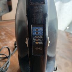 ☆必見☆中古品☆TOSHIBAスチームドライ アイロン コード付 TA-D22の画像