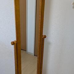 【三軒茶屋】姿見ミラー鏡 便利なローラー付