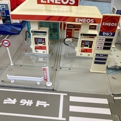 トミカ　ガソリンスタンド　建設現場などの画像