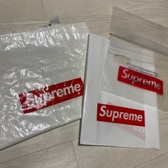 決まりました‼️✅　supreme ショッパー　3枚