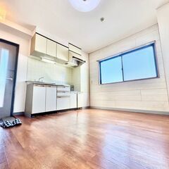 振り分けタイプの２DK！風通しも良く日当たり良好です！明るいお部屋です！敷金・礼金・仲介手数料ありません。ジモティーからのお問い合わせでフリーレント１ヶ月！家賃合計６５,０００円。！！洋室！初期費用比べてください！【ポートサイド久里浜】の画像