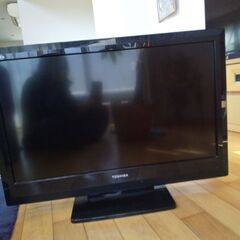 東芝　液晶テレビ　32V