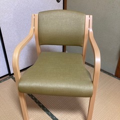 オリバー　介護用チェア　肘付タイプ　