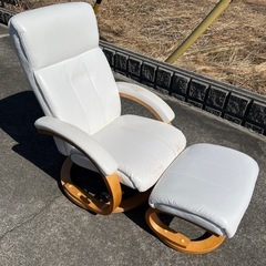 リクライニングチェア