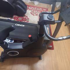 組み立て前電動エアロバイク