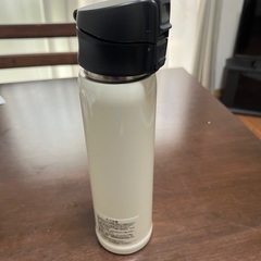 新品！水筒の画像