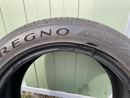 ブリヂストン　レグノGR-XII 235/50R18