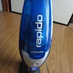 ハンディ掃除機