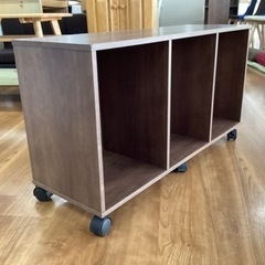 カラーボックス（キャスター付き）　【町田市再生家具】　0301の画像