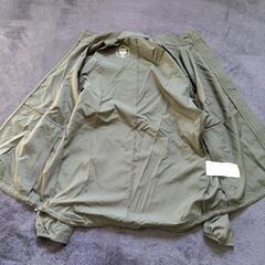 【未使用品】アシックス ウィンドブレーカーMサイズの画像