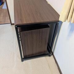 【決定済み】    机の画像