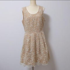 定価6万円超え【未使用品】レディース服　色々16着セットの画像