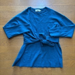 ZARAトップス　Mの画像