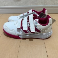 adidasスニーカー未使用品ピンク箱無しの画像