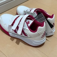 adidasスニーカー未使用品ピンク箱無しの画像