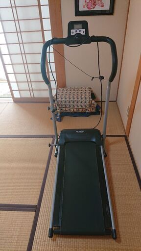 アルインコ、ウォーキングマシーンで運動不足解消！