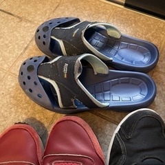 NIKE スニーカー　サッカニー　スニーカー　ベネトンサンダルの画像