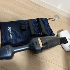Electrolux掃除機/布団クリーナー付きの画像