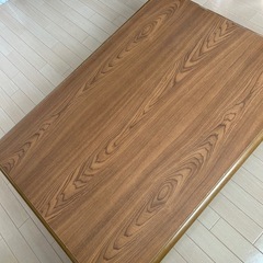 長方形のこたつ
