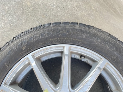 【相談中】スタッドレスタイヤ205／55 　ホイール付