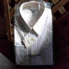 横須賀🆗新品￥2300の品Yシャツ