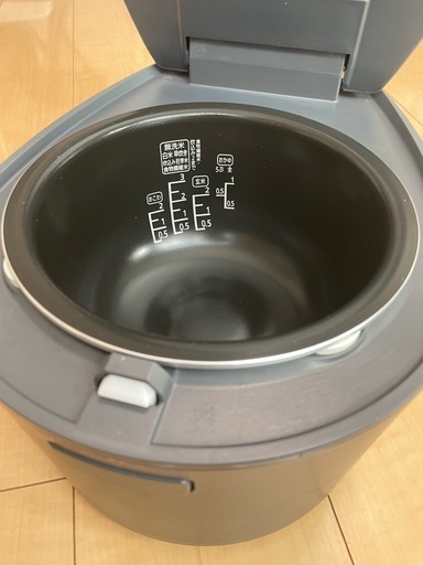 アイリスオーヤマ　IHジャー炊飯器　RC-IL30