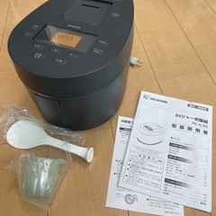 アイリスオーヤマ　IHジャー炊飯器　RC-IL30