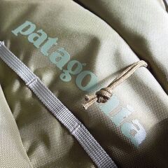 ① パタゴニア リュック バックパック デイパック Refugio 26L PALG（palo green）STY48080 patagonia 札幌市 新道東店の画像