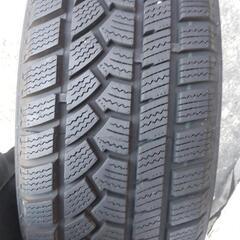 　　　　　　スタッドレスタイヤ　４本の画像