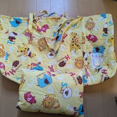 新品　お昼寝布団バッグ　枕