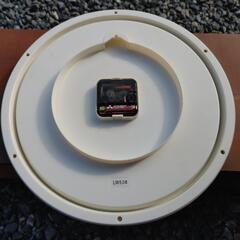 掛け時計 CASIO LW508シルバー系 33cm ×33 秒針は静かな 連続秒針の画像