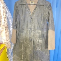 女の子　コート　サイズ152 ベルギー製