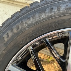 スタッドレスタイヤホイール付き4本セット215/60r17の画像